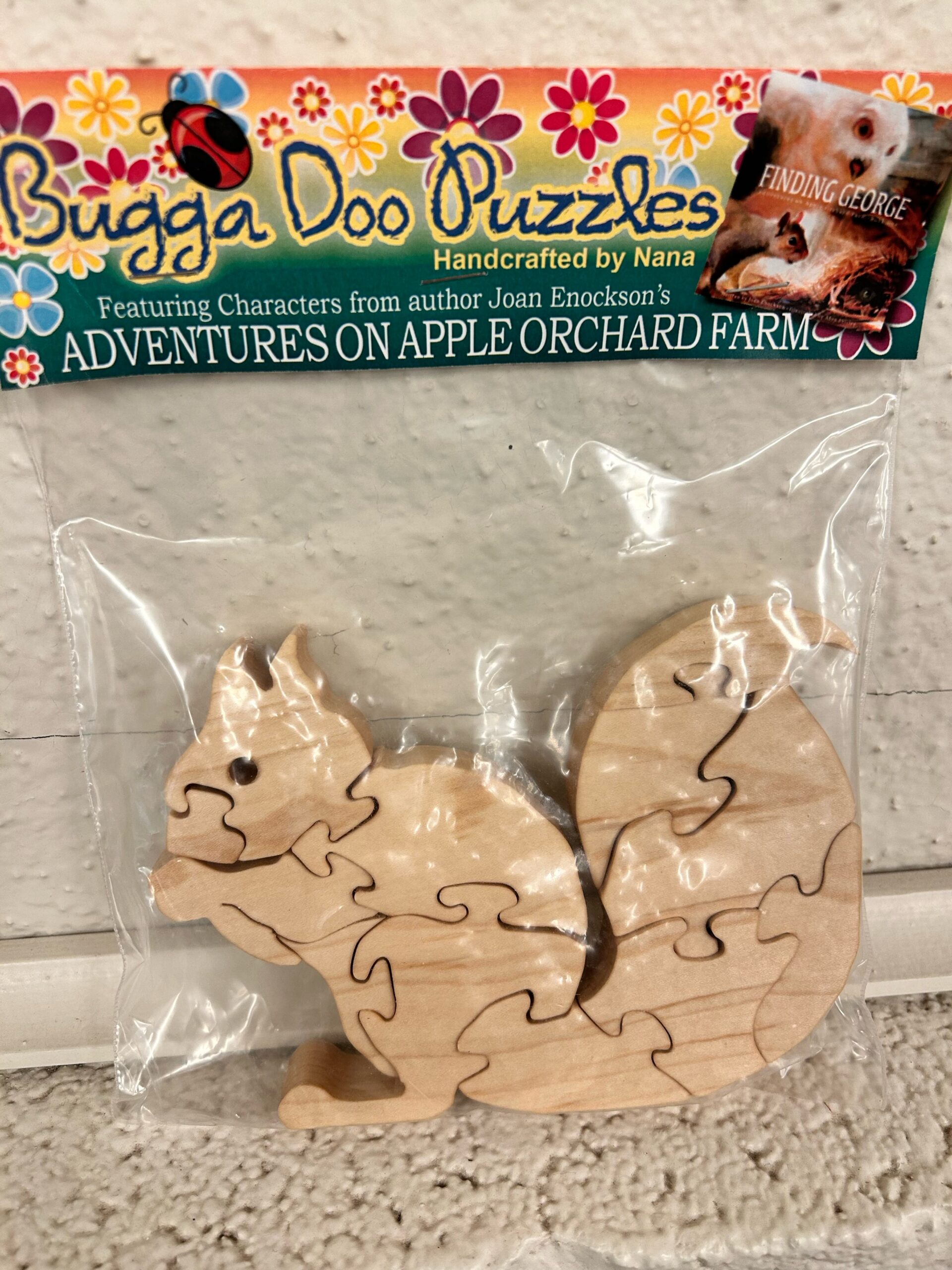 Wooden Puzzle - Simon, the Bushy-Tailed Squirrel